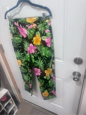 Lauren Ralph Lauren Black Tropical Floral Trousers with Pink & Yellow Blooms 6P